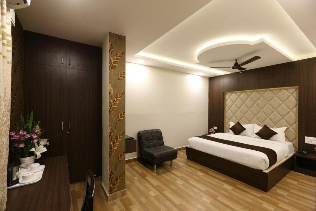 Hotel Rich Inn Chennai Eksteriør bilde
