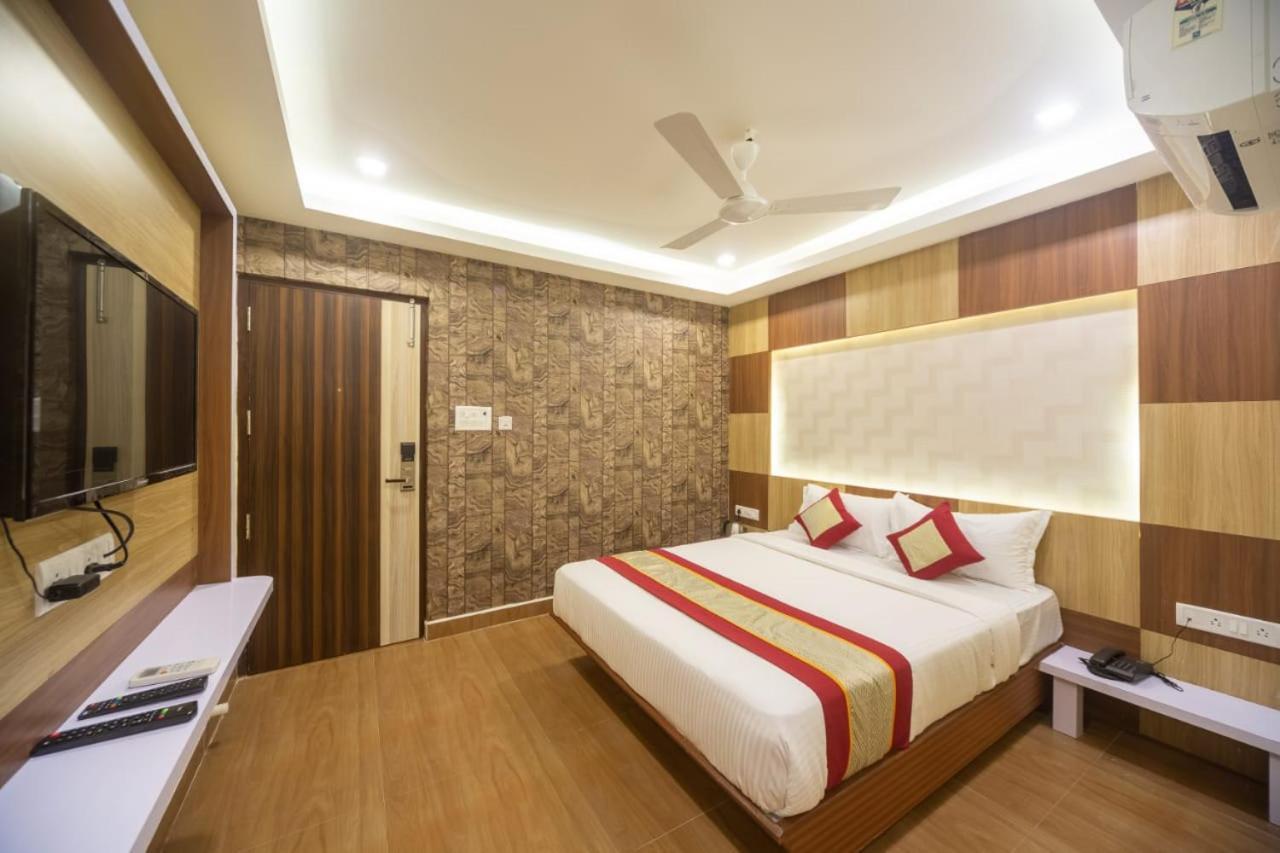 Hotel Rich Inn Chennai Eksteriør bilde