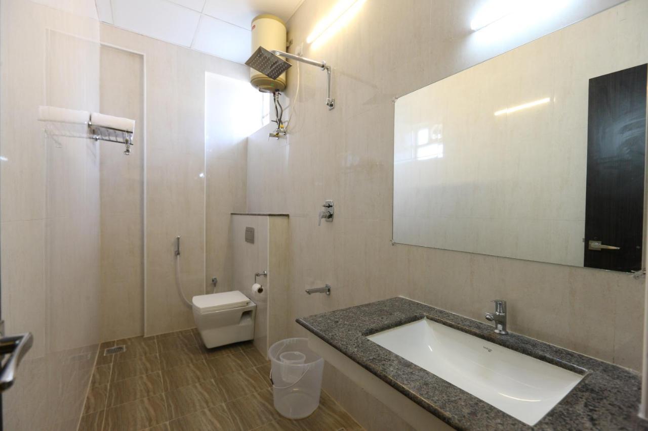 Hotel Rich Inn Chennai Eksteriør bilde